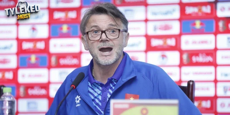 Cơ sở phía sau phát biểu của HLV Philippe Troussier