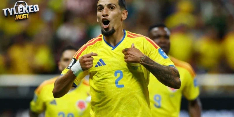 Daniel Mouzo thành người hùng đưa Colombia vào vòng 32 đội